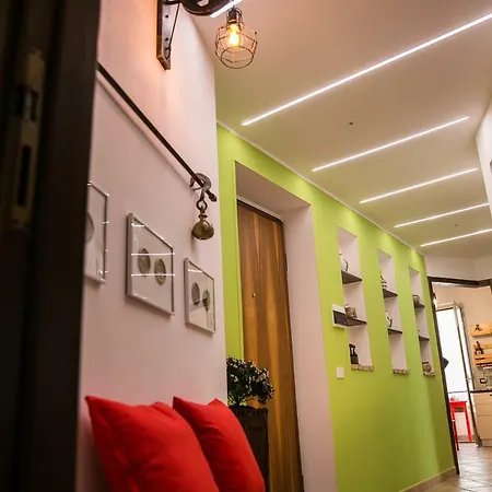 Bed and breakfast Scirocco House 4*