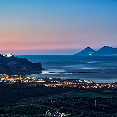 Scirocco House Oliveri