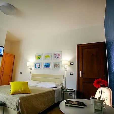 Scirocco House 3* Oliveri