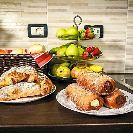 Scirocco House Bed & Breakfast Oliveri