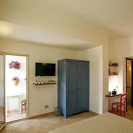 Scirocco House Bed & Breakfast