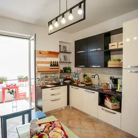 Bed & Breakfast Scirocco House