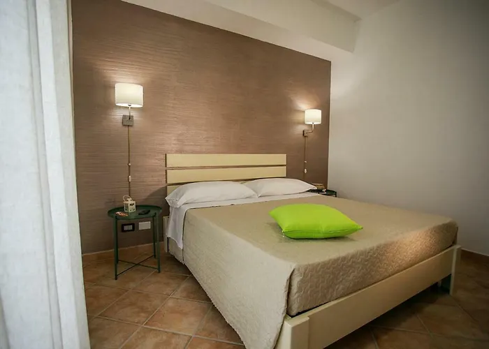 Alojamento de Acomodação e Pequeno-almoço Scirocco House 3*